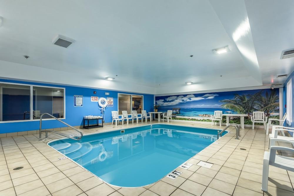 Comfort Inn & Suites Englewood Bagian luar foto